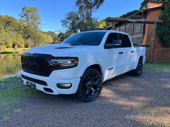 RAM 1500 5.7 V8 GASOLINA LIMITED NIGHT EDITION CD 4X4 AUTOMÁTICO
